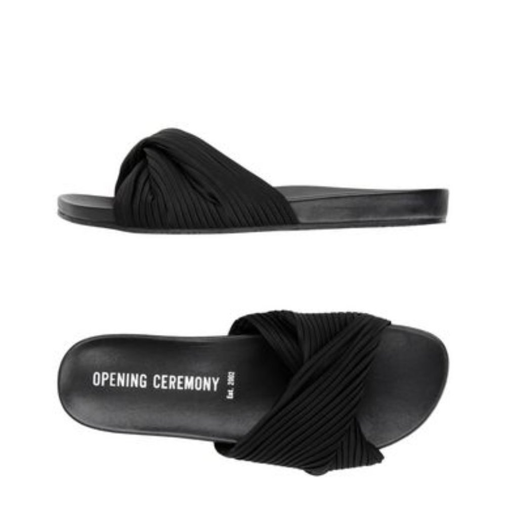 Opening Ceremony Paulyna Slide - 38/8